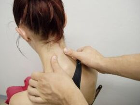 Massage voor de behandeling en preventie van cervicale osteochondrose